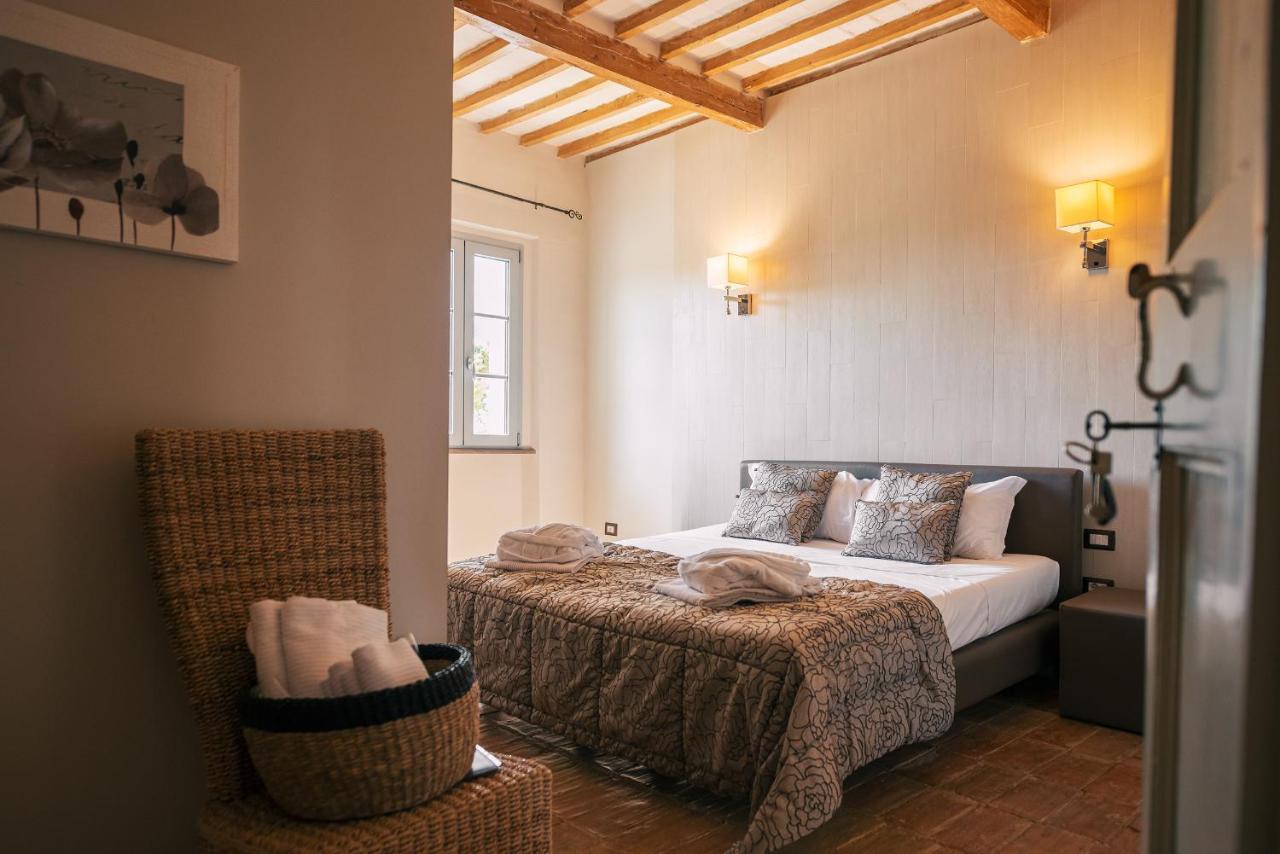 Casa Grimaldi Boutique Hotel & Restaurant Matelica Exteriör bild